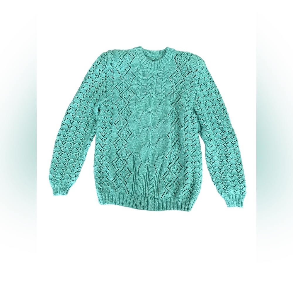 VINTAGE HANDMADE KNIT SWEATER